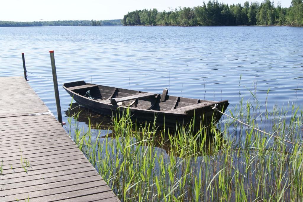 Backa Loge - semesterparadiset sjön Fegen Hotel Svanabo Buitenkant foto